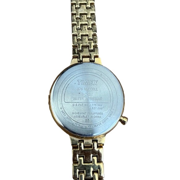 Timex Indiglo Watch Women Stainless Steel Gold Light White Needs Battery 7-1/2" - Picture 2 of 6
